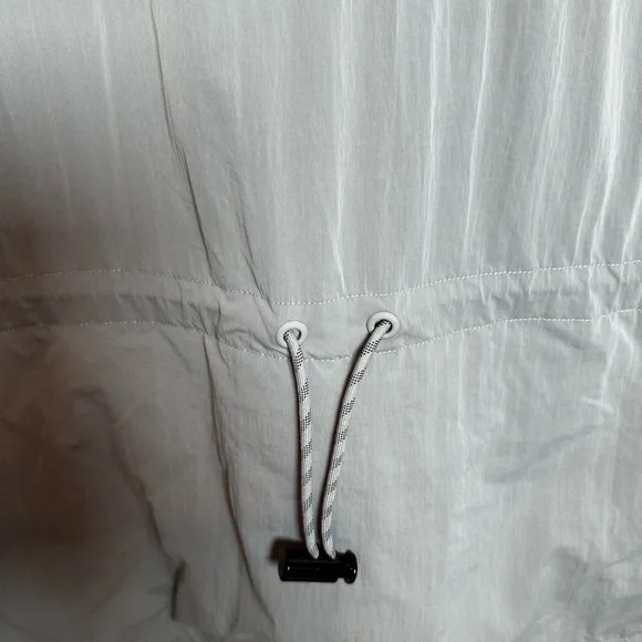 lululemon athletica Women's anorak in purple and Gray